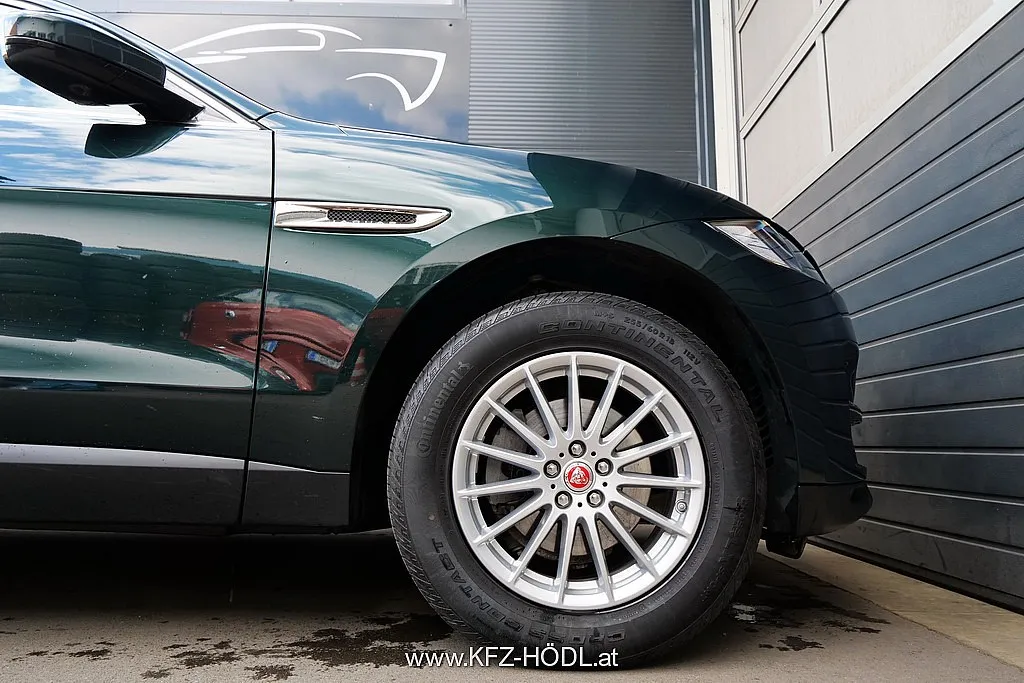 Jaguar F-Pace 25d AWD Prestige Aut. Image 7