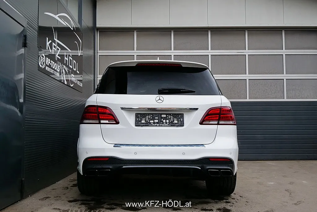 Mercedes-Benz GLE Mercedes-AMG 63 4Matic Aut. Image 4