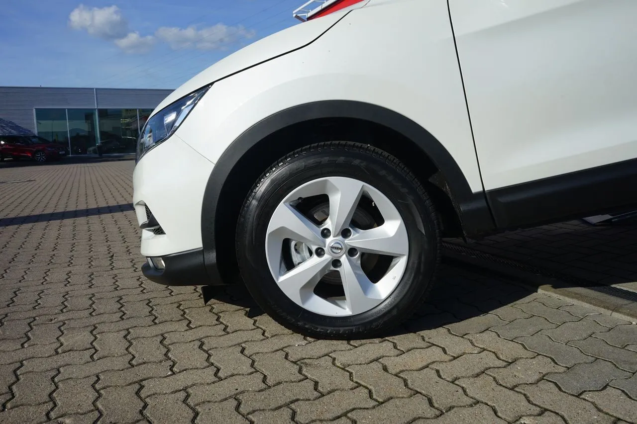 Nissan Qashqai 1.3 DIG-T...  Image 7