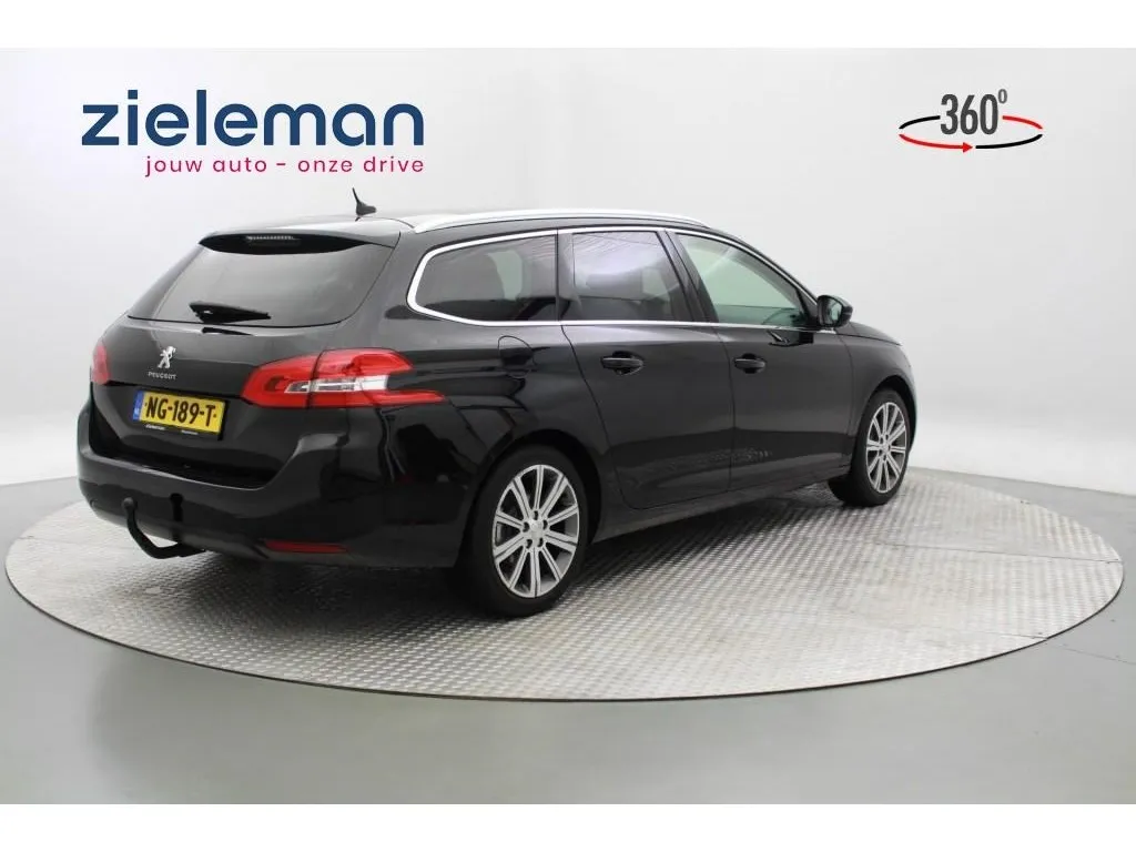 Peugeot 308 SW 1.6 BlueHDI Premium Leer Panorama Image 2