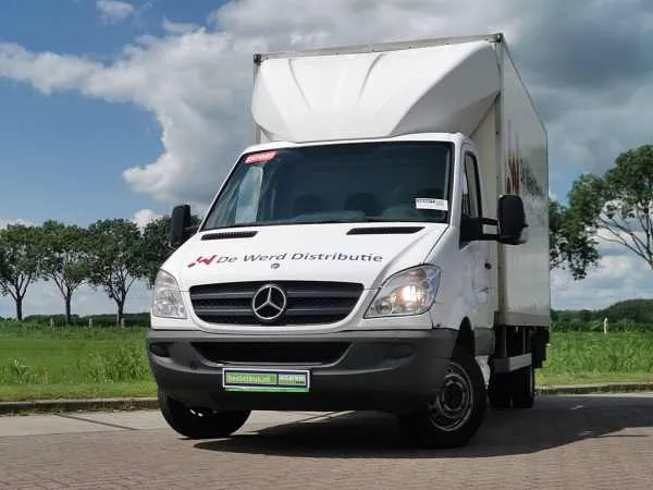 Mercedes-Benz Sprinter 513 CDI Image 1