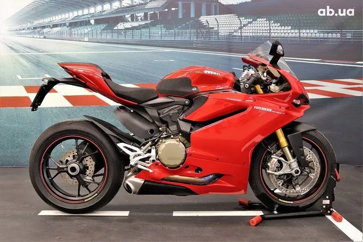 Ducati Panigale Image 1